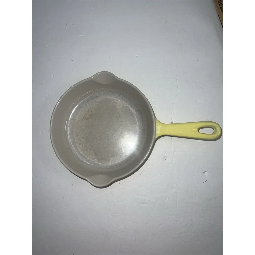 Vintage Le Creuset 16 Yellow Enamel Cast Iron Frying Pan 6.5 